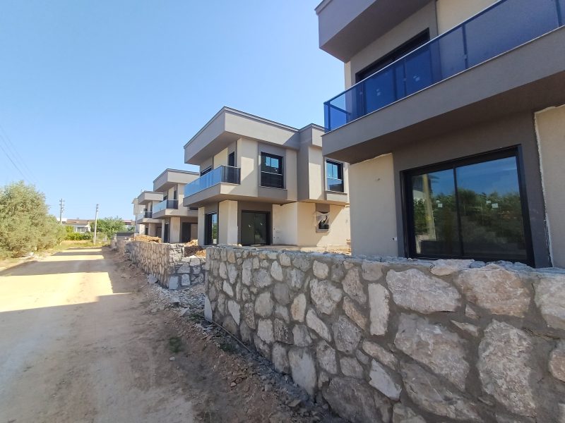 Doğanbey satılık ultra lüks villa