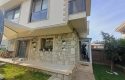 URLA KLABAKTA MUHTEŞEM KONUMDA 4+1 HAVUZLU TRİPLEKS VİLLA