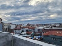 SEFERİHİSAR ÇOLAK İBRAHİMBEY MAHALLESİ’NDE 3+1 DUBLEKS DAİRE – MERKEZİ KONUMDA