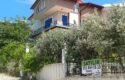 AKARCA’DA DENİZE YAKIN DENİZ MANZARALI KÖŞE TRİPLEKS VİLLA