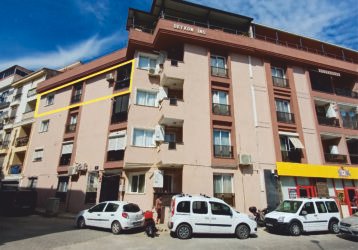 SEFERİHİSAR HIDIRLIK MAHALLESİNDE ASANSÖRLÜ BİNADA 2+1 SATILIK DAİRE